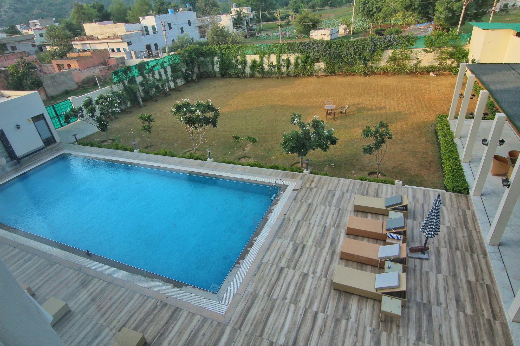 Brahma Horizon Hotel & Spa - Puskár Kültér fotó